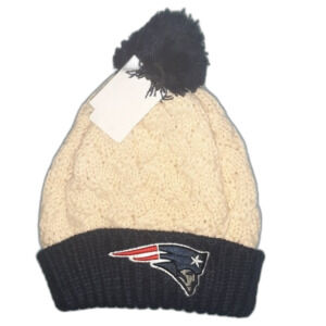 NFL Team Apparel Womens Patriots Knit Pom Hat NWT